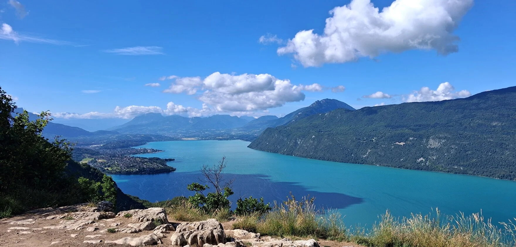 La Chambotte - vue lac du Bourget gravel